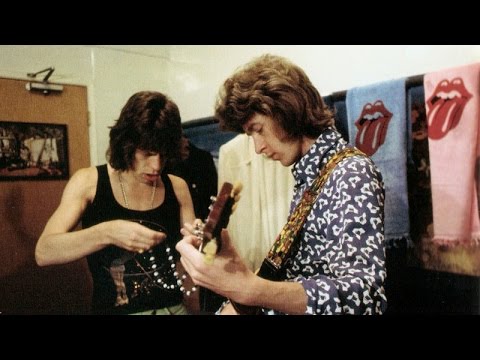 Rolling Stones - Street Fighting Man (New York 1969) - YouTube