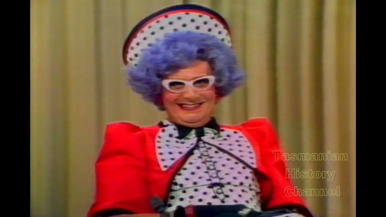 Шоу Майка Уолша Барри Хамфрис Дама Эдна 1982