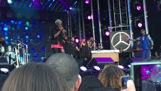 Vignette de la vidéo ""New Wave" - Mali Music - NEW Snoop MUSIC on Jimmy Kimmel LIVE! - Hollywood, CA - 4/9/2018"