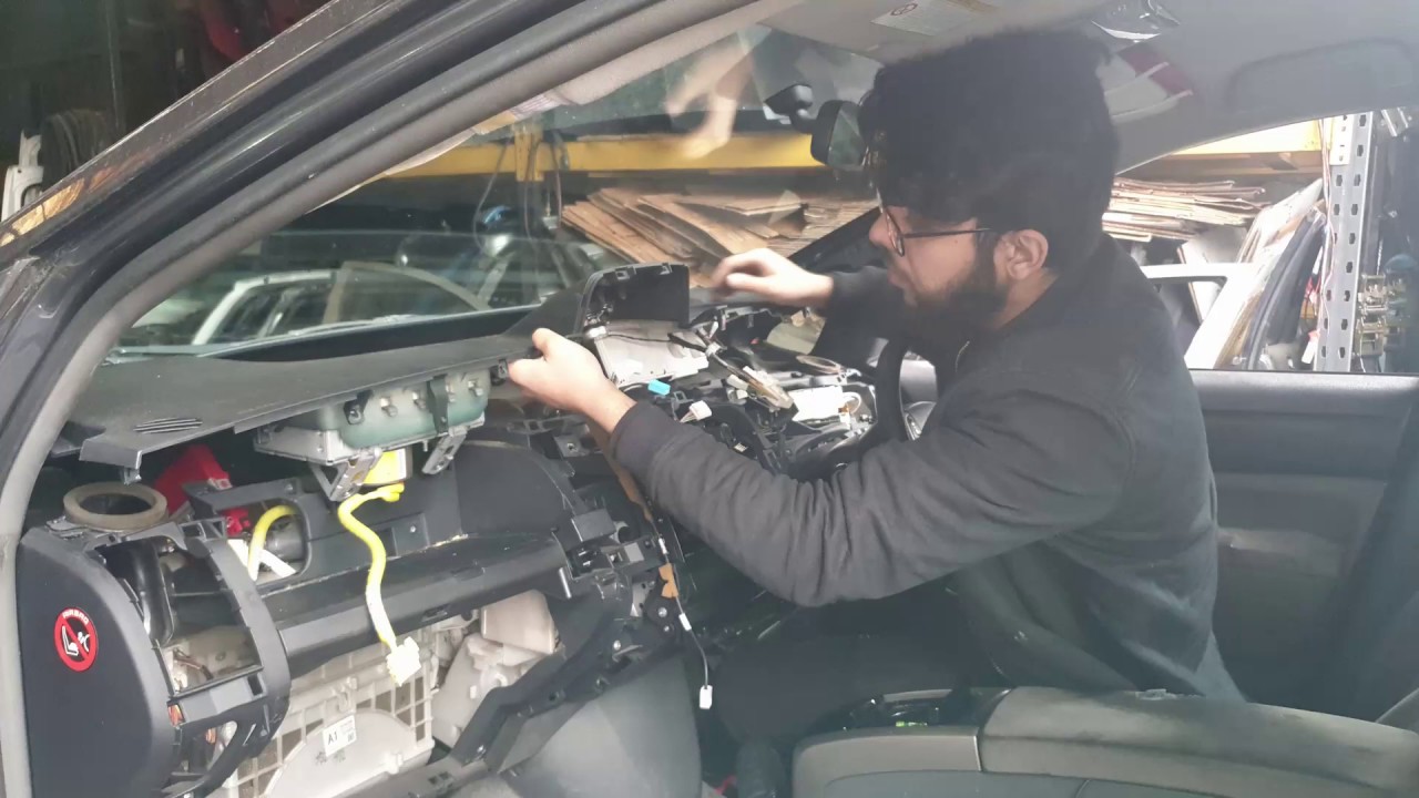 Network Gateway Control Unit 8911147040 what & where is location find