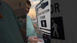 Crosswalk Test #164, collo Ragazzo di Paramount...