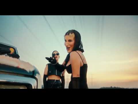 Eda Sakız İrem Derici Papayta Official Music Video