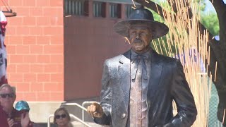 WATCH: Grapevine unveils statue honoring longtime mayor William D. Tate
