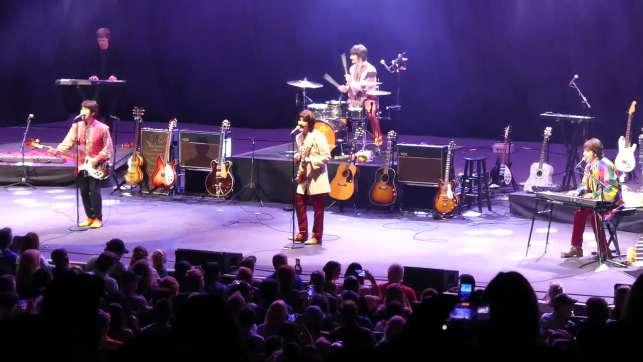 THE FAB FOUR (Beatles Tribute) - 