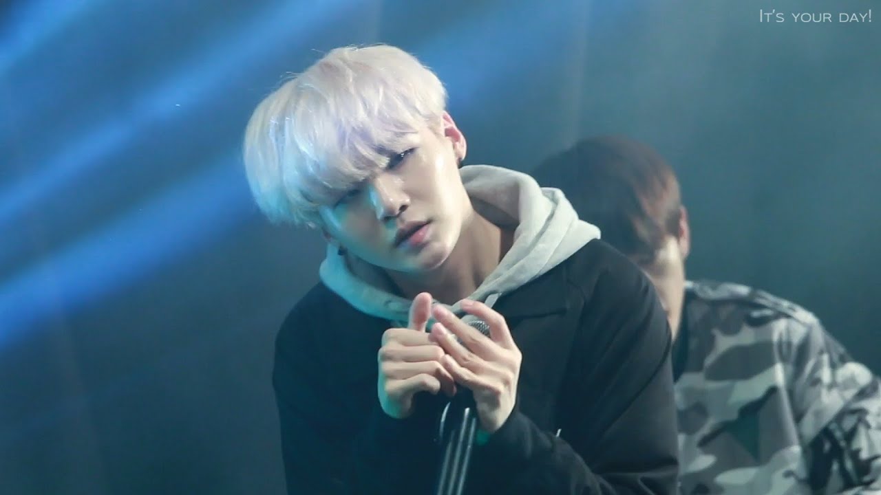 151106 희망콘서트 방탄소년단  I need u + ment SUGA♥