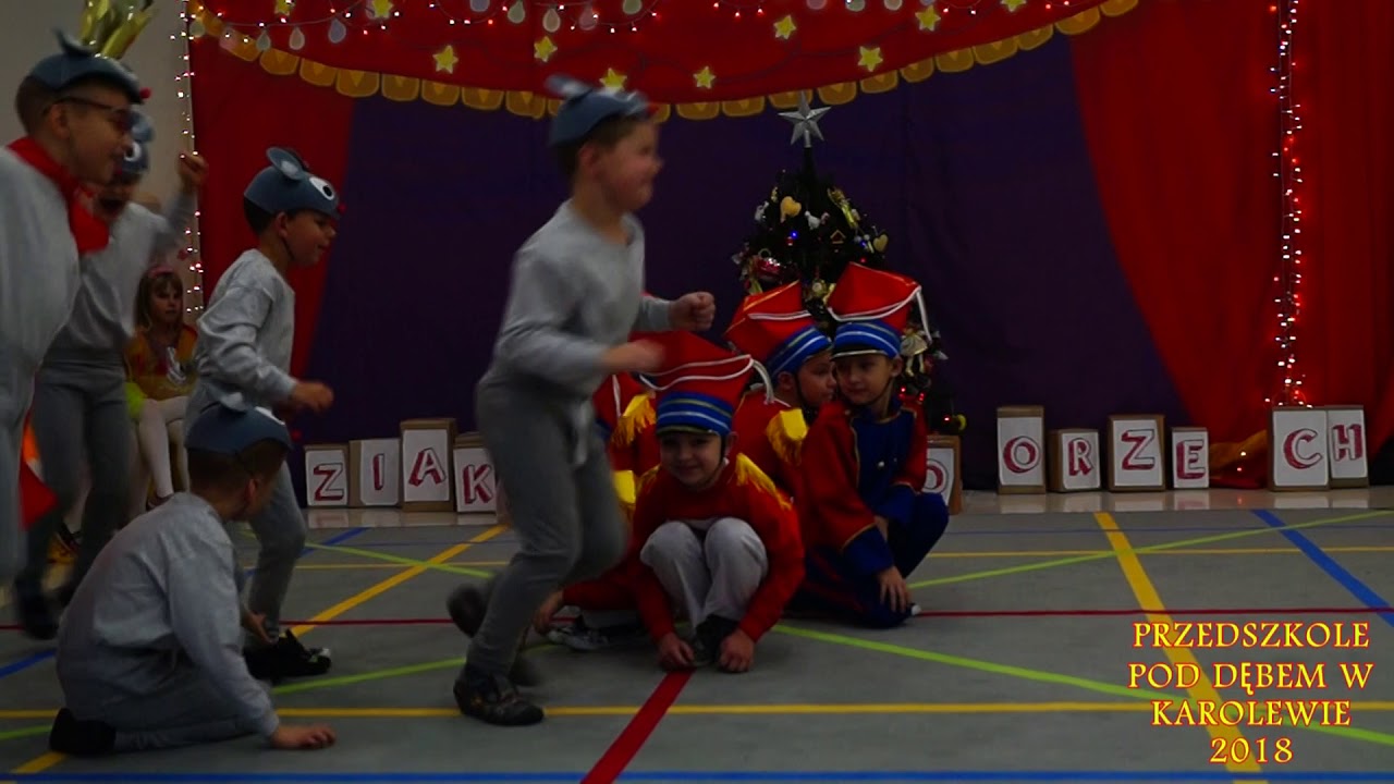 "Dziadek do orzechów"- Przedstawienie dzieci z Przedszkola Samorządowego "Pod Dębem" w Karolewie