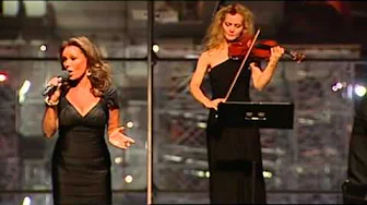 Vanessa Williams Sings “Colors of the Wind” Vanessa Williams Sings “Colors of the Wind”