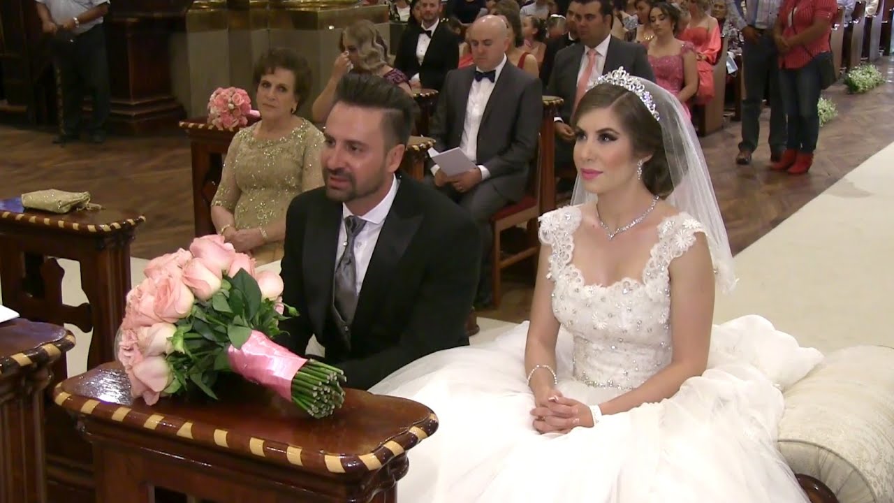 Boda de Sandra y Camilo - YouTube