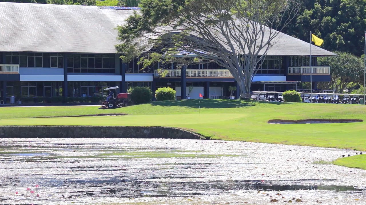 Signature Holes: 9th at Palmer Coolum Resort (QLD)