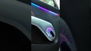 Chiếc xe limo đầu tiên lắp led nội thất
