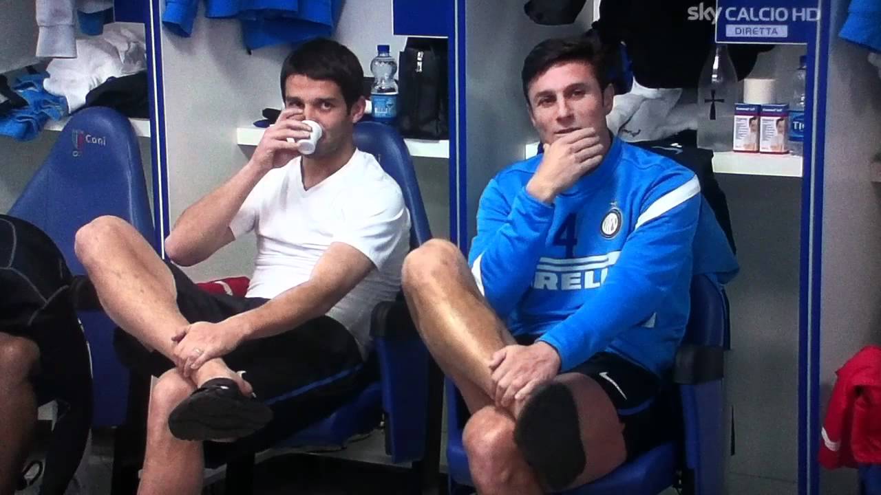 INTER Nello Spogliatoio 05 02 2012 Roma Inter 4 0 YouTube inter-nello-spogliatoio-05-02-2012-roma-inter-4-0-youtube
