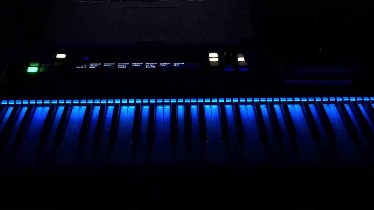 Guarda Vincent Corver - Dancing Blue (Piano Solo Improv) su YouTube Guarda Vincent Corver - Dancing Blue (Piano Solo Improv) su YouTube
