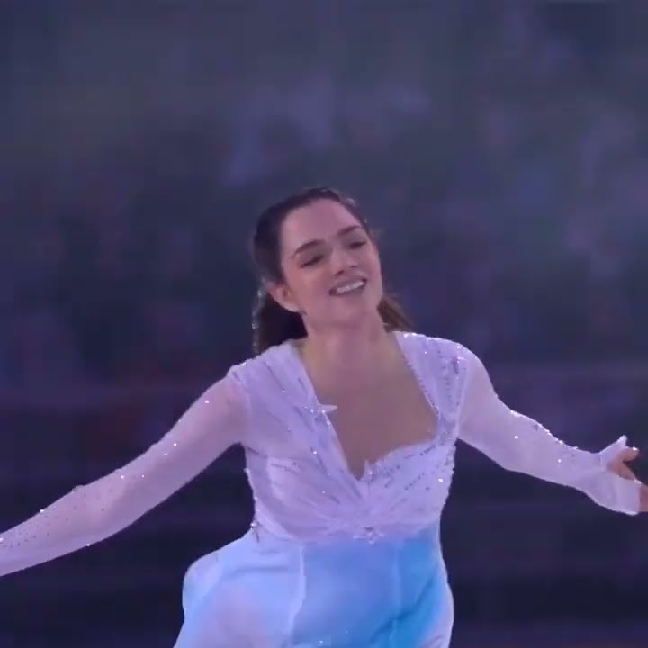 ЖЕНЯ МЕДВЕДЕВА. - YouTube