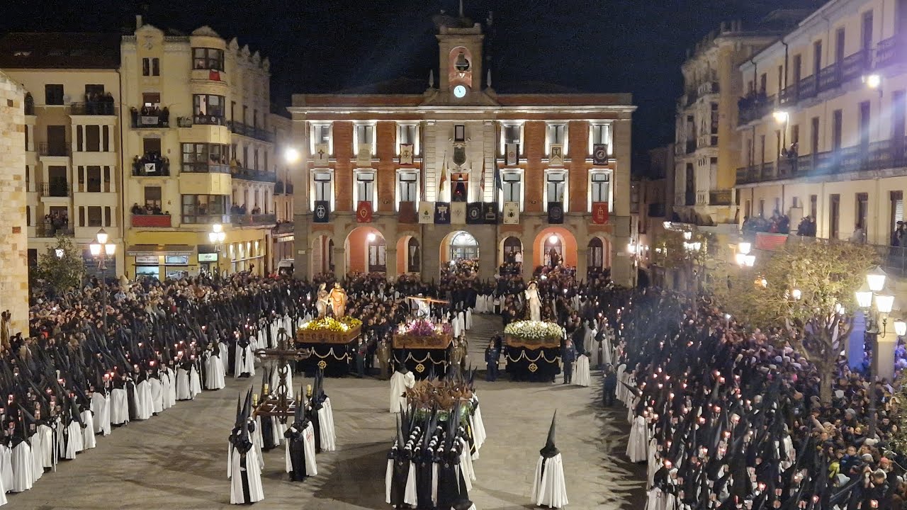 2024 LUNES SANTO ZAMORA. Hermandad de Jesús en su Tercera Caída
