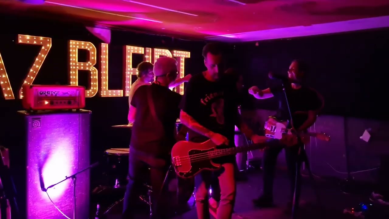 Regardez The Tidal Sleep - Repetition Skill Set - AZ - Köln - 18.04.2023 sur YouTube Regardez The Tidal Sleep - Repetition Skill Set - AZ - Köln - 18.04.2023 sur YouTube