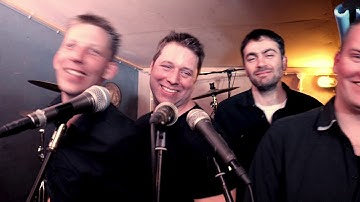 Band Hik Hummelo - Maak Ow Niet Gek - Officiële Videoclip