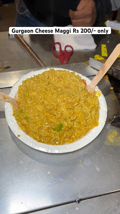 Gurgaon cheese Maggi Rs 200 only #cheese #maggi #gurgaon #foodieslover #indianfoodies #shortsvideo