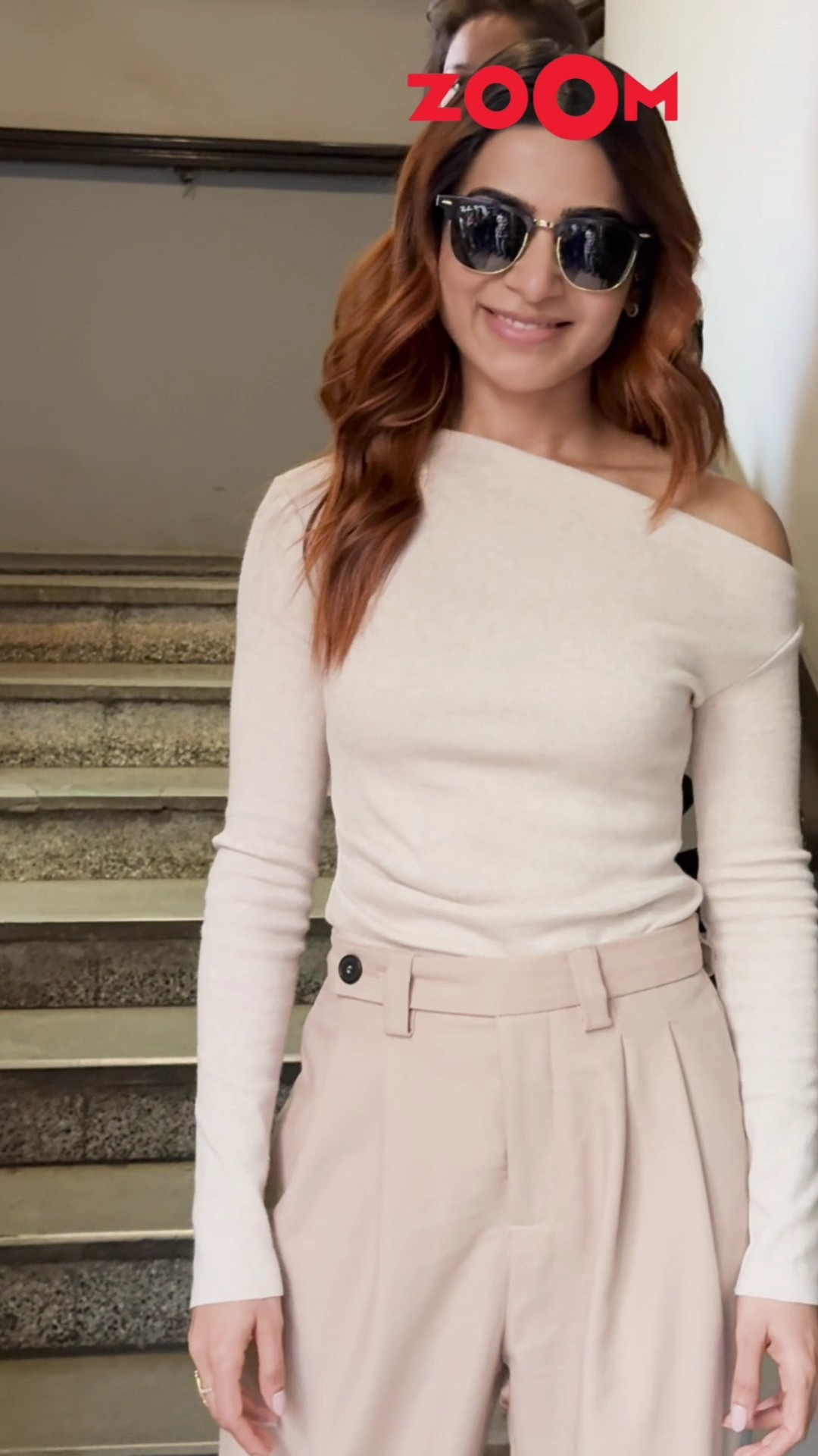 Samantha Ruth Prabhu SMILES for the paps as spotted in the city ? #samantharuthprabhu #shorts