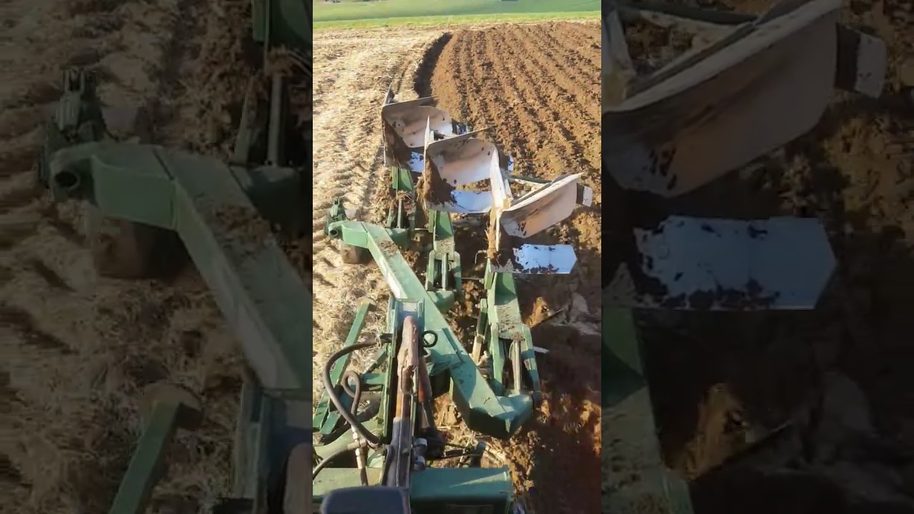 Steyr 9083 mit 3 Scharr Pflug beim Pflügen - YouTube
