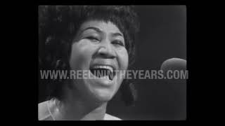 Aretha Franklin - 3-song live set from Lady Soul tour - 1968 [Reelin&#39; In The Years Archive]
