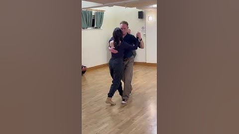 Studio T Class Demo: Mini Volcada + Calicaita  #improvisation #tango #dance #tangoclass