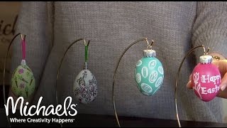 There are endless options for decorating unique and beautiful Easter eggs. Watch as we share our favorite Easter egg ideas. 