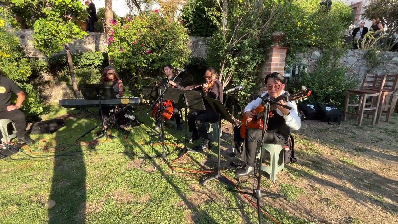 Al di la / Guitarra, violín, cello y piano 