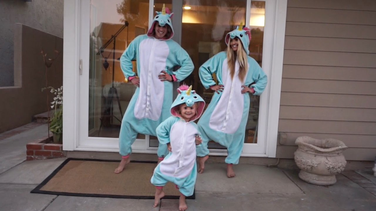 juju on dat beat in unicorn onesies vlog cole labrant savannah