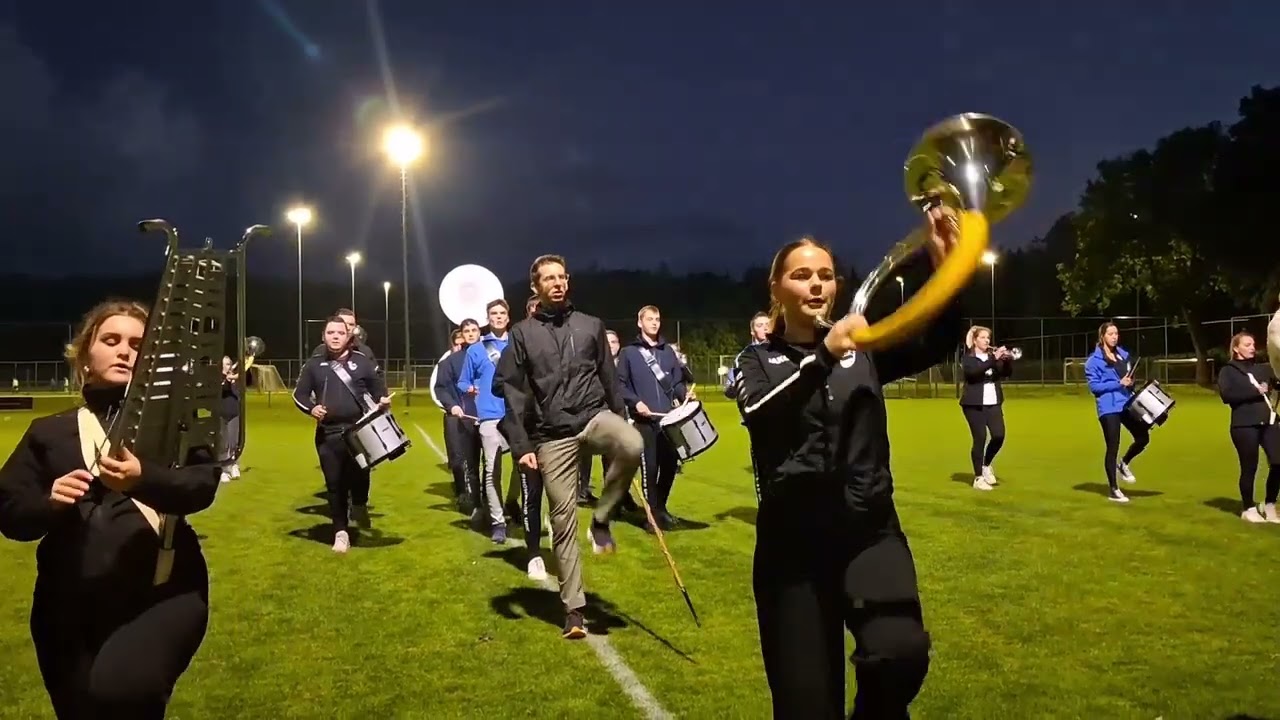Showband Urk - Jachthoornkorps (JHK) - Tijdens training