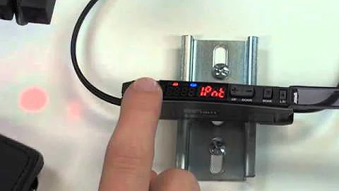 5. E3X-HD Fiber-optic Amplifier - Basic Calibration: Full Automatic Tuning