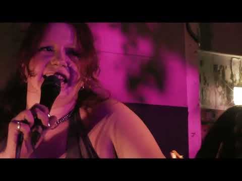 Shiv and the Carvers - I Want It All - Sidney & Matilda - Sheffield - 10/09/26..
