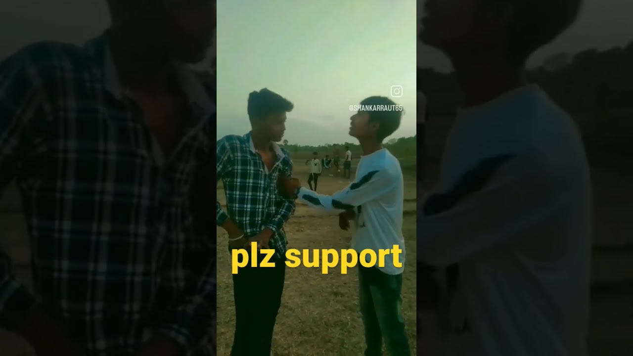 पंखा चले तो हवा ही देता है 😂😂😂