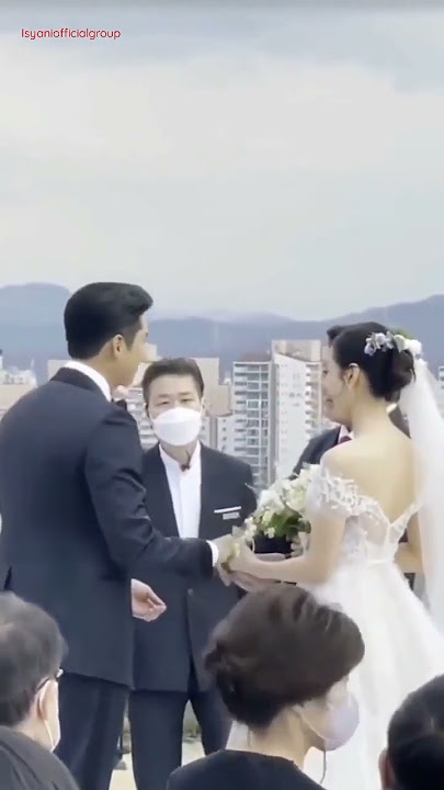 Son Ye Jin and Hyun Bin ~ Married  😘