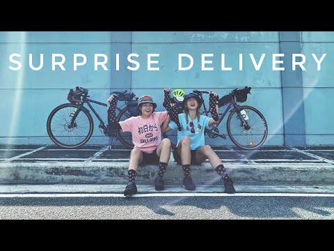 WE SURPRISED SUBSCRIBERS BY DELIVERING THEIR MERCH ORDERS!