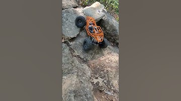 Axial Ryft Crawler - Up the Step #rccrawler #rockcrawler #axial #hobbywing #jconcepts #ruptures