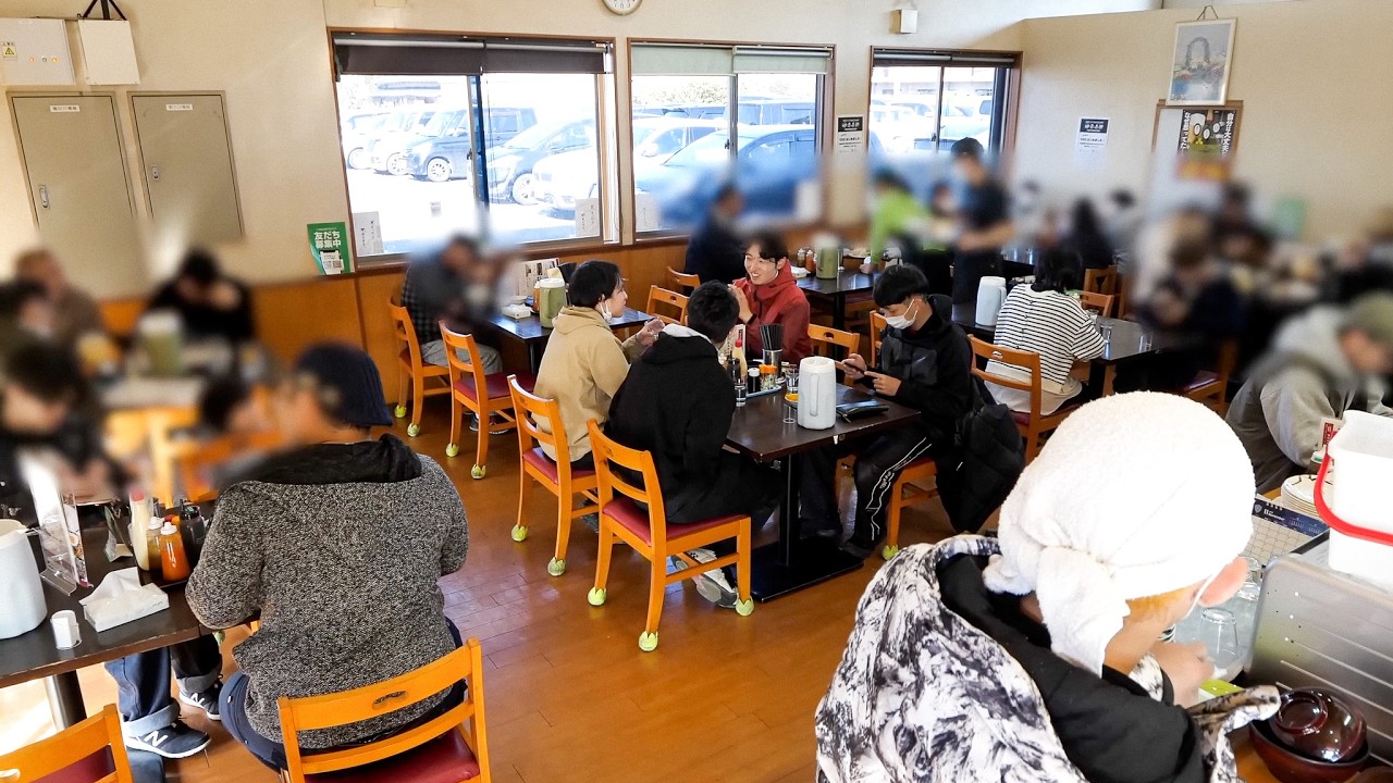 衝撃の激安ガツ盛りめし！働くアニキ達を支える大人気食堂に密着！