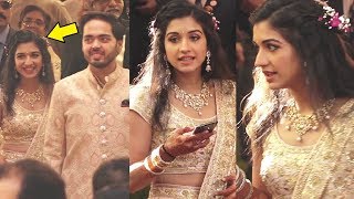Anant Ambani Wife Radhika Merchant Looks Beautiful At Isha Ambani Wedding Anant Ambani Wife Radhika Merchant Looks Beautiful At Isha Ambani Wedding