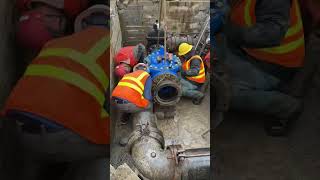 Replacing 12" PRV (Pressure Reducing Valve) #construction #pipefitting #plumbing #bluecollar #reels