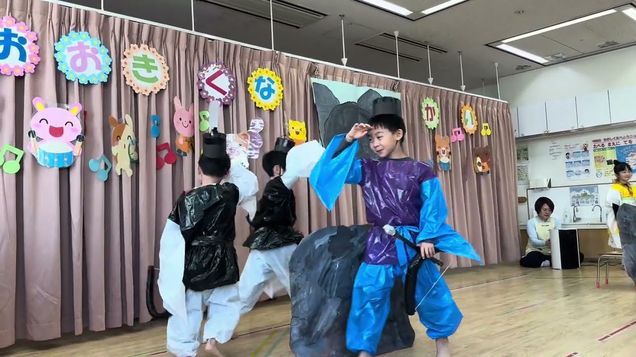 Kaguyahime (かぐや姫) - The Tale of the Bamboo Cutter 