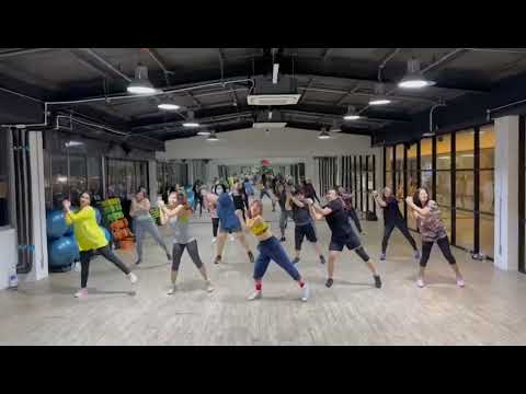 [มองนานๆ - VitaminA ]#flip #มองนานๆ #ไวตามินเอ #petchydance #ครูเพชรเอวไฟ