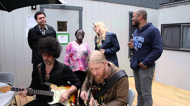 Tedeschi Trucks Band, Sharon Jones & Doyle Bramhal...
