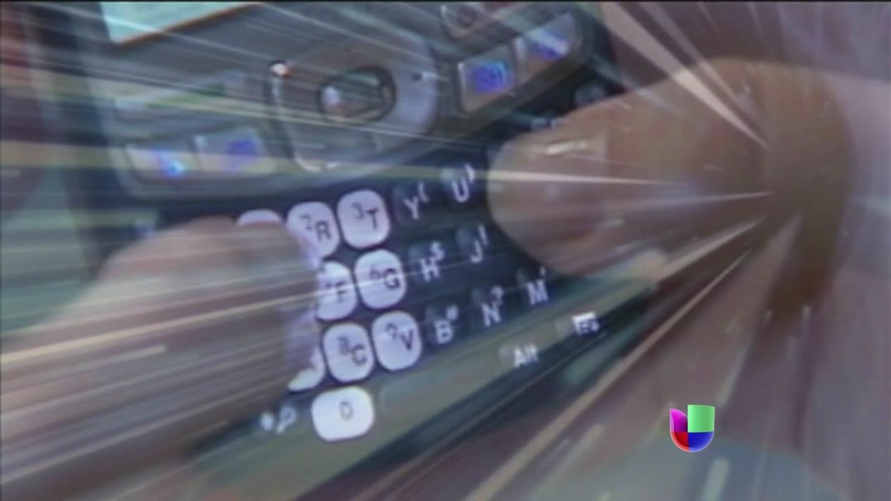 ¿Cómo espía la NSA a computadoras sin internet? -- Noticiero Univisión