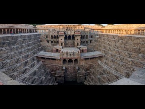 Vídeo: Pozo De 30 Metros Chand Baori En La India, En El Que 3500 Pasos - Vista Alternativa