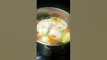 cooking chicken stock