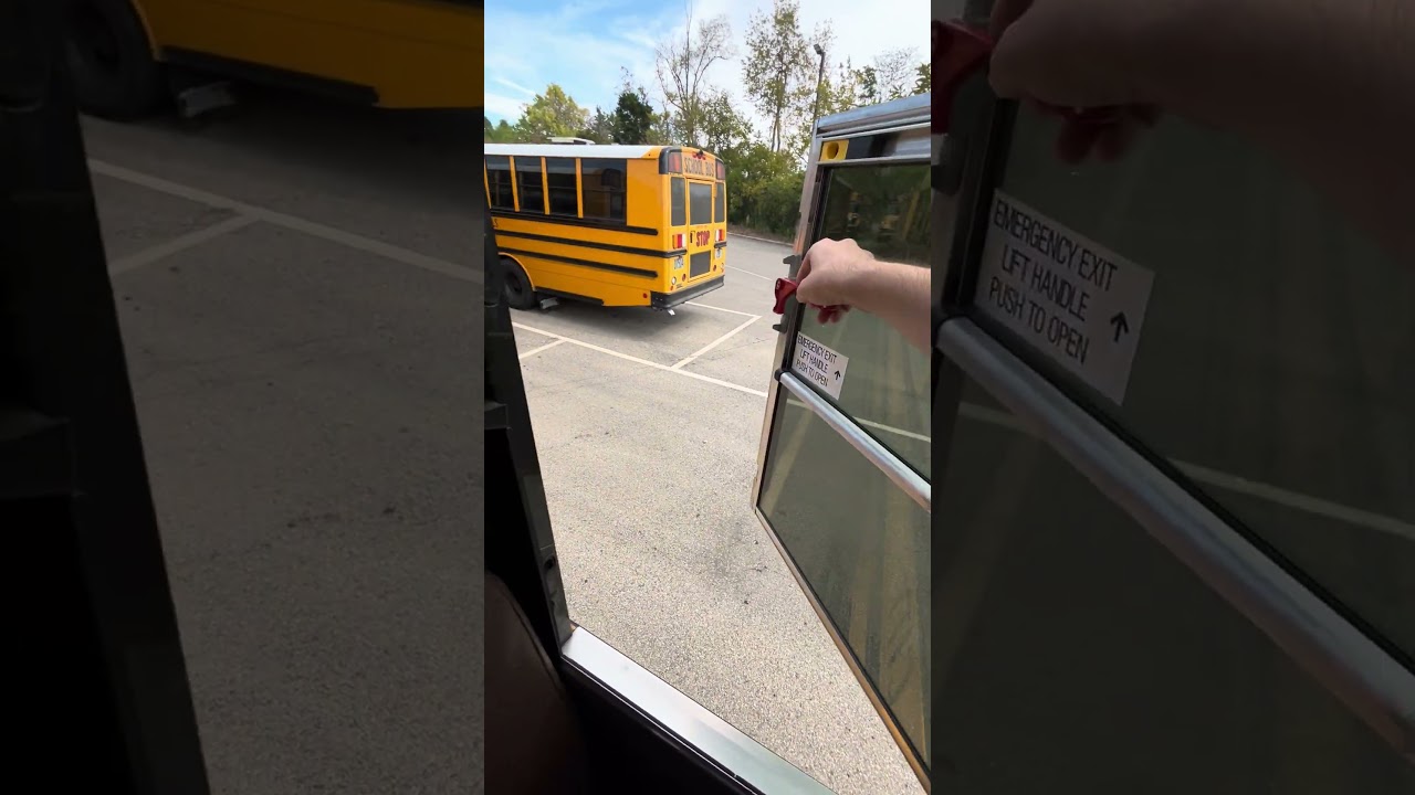 2023 IC CE Emergency Exit Window Open/Close 