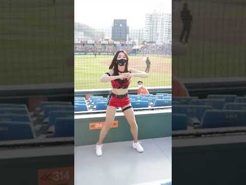 [8k] 류혜민 치어리더  kep1er - wa da da