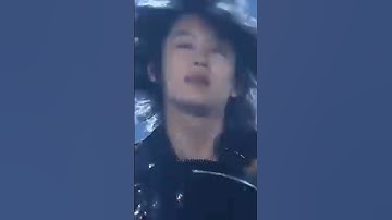 D-24 Ok, no es una canción, pero es que Heechul en la batería es… 😎🤘🏻 🔥 #슈퍼주니어 #SUPERJUNIOR
