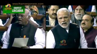 PM Modi Counter thrashes On Mallikarjun Kharge Comments | Lok Sabha | Mango News