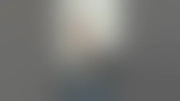 بنت اجنبية تخلع ملابسها 18 حالات واتساب اجنبية 