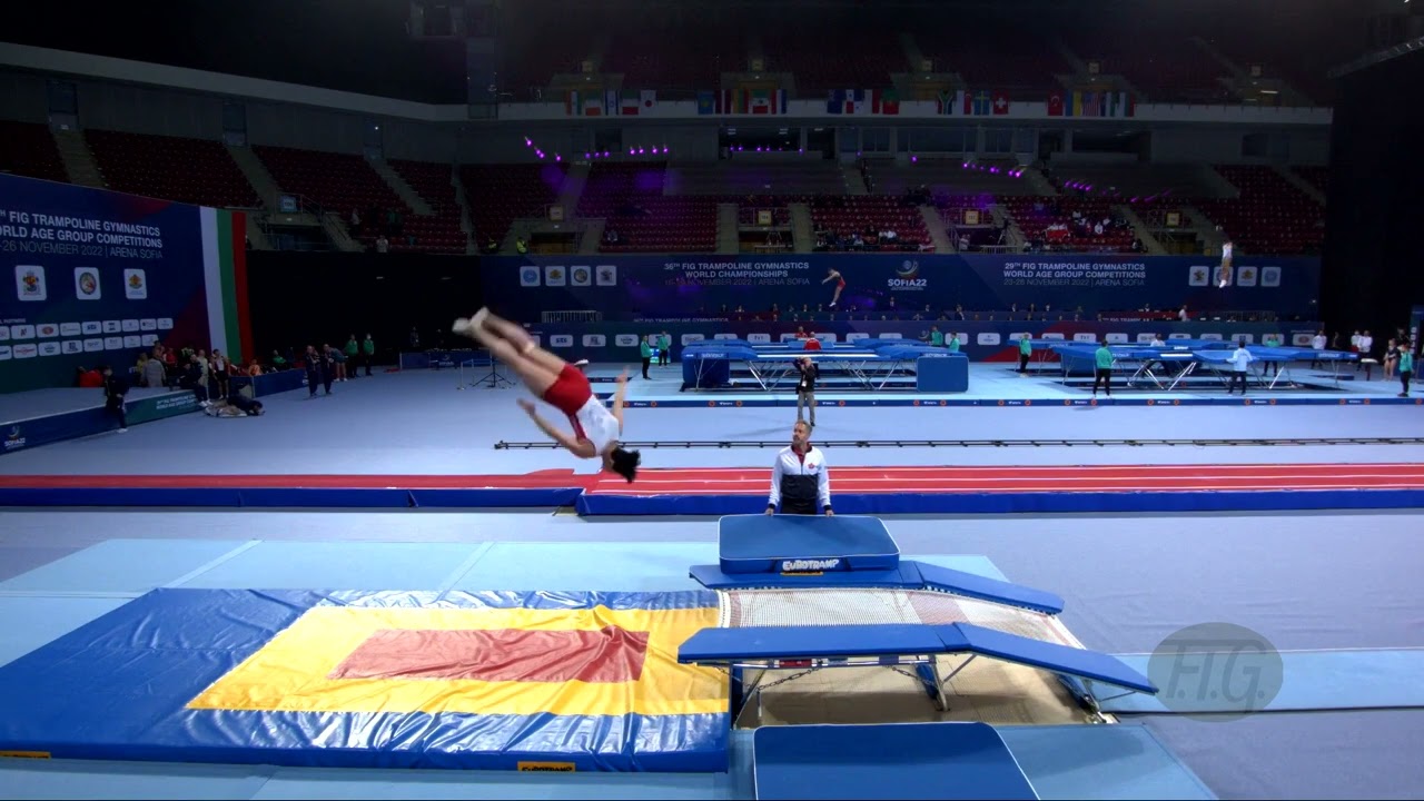 Youtube video: BLAKELY Zachary (CAN) M - 2022 Trampoline Worlds, Sofia (BUL) - Q Double Mini Exercise 2